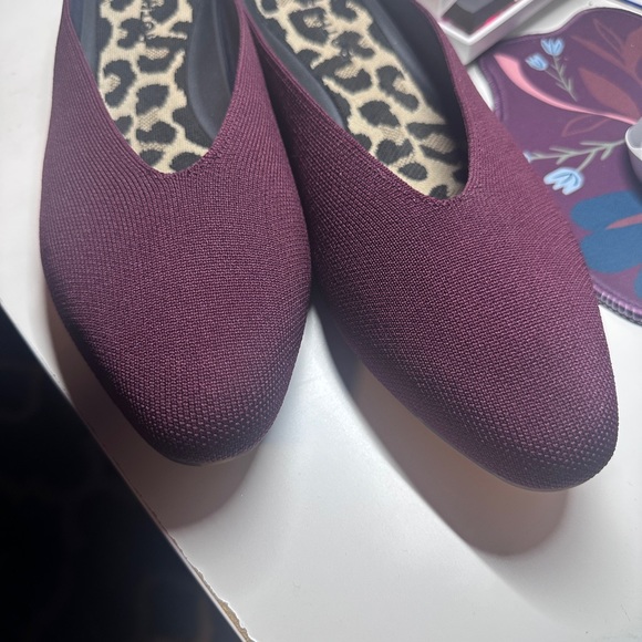 Rothy's Flats Burgundy - Picture 4 of 4